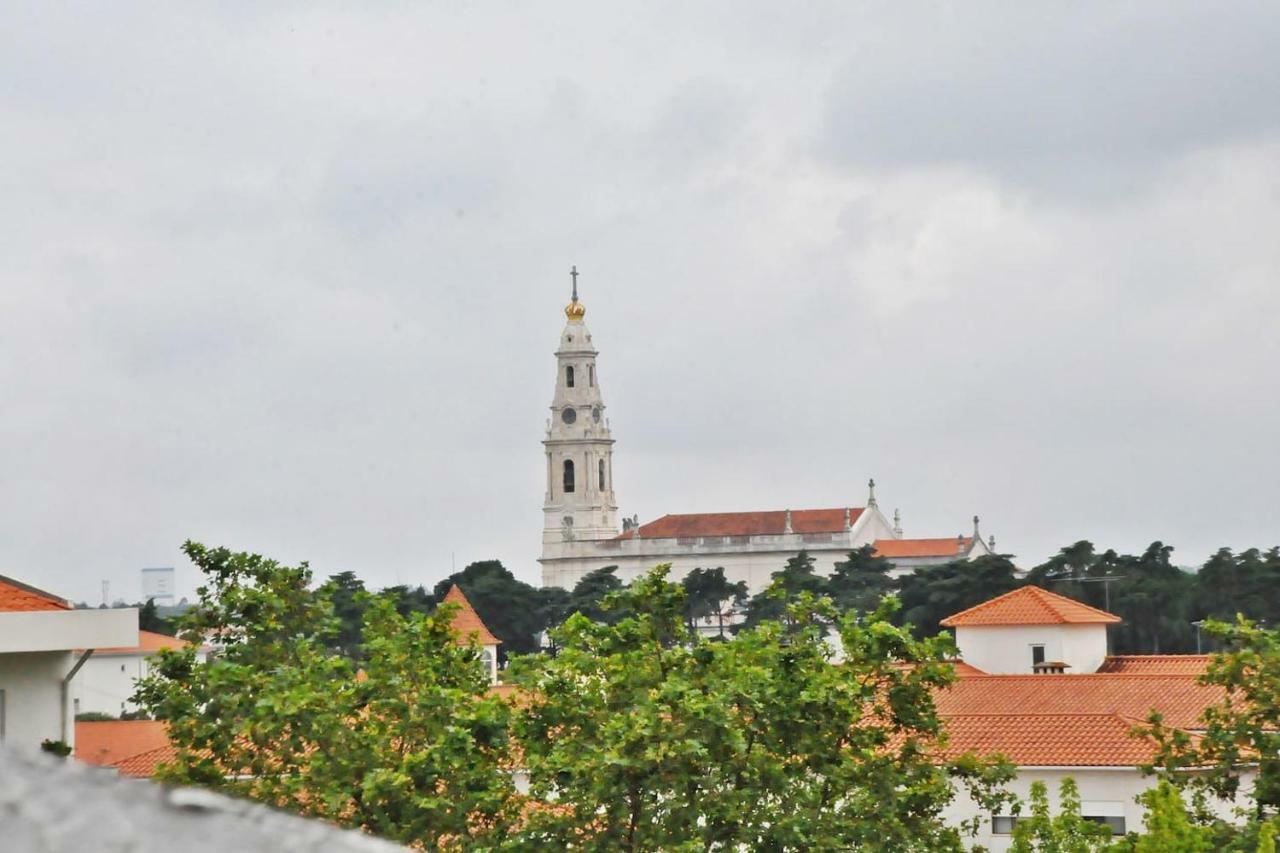 Ferienwohnung Loft Acolhedor Em Fatima Perto Do Santuario Exterior foto